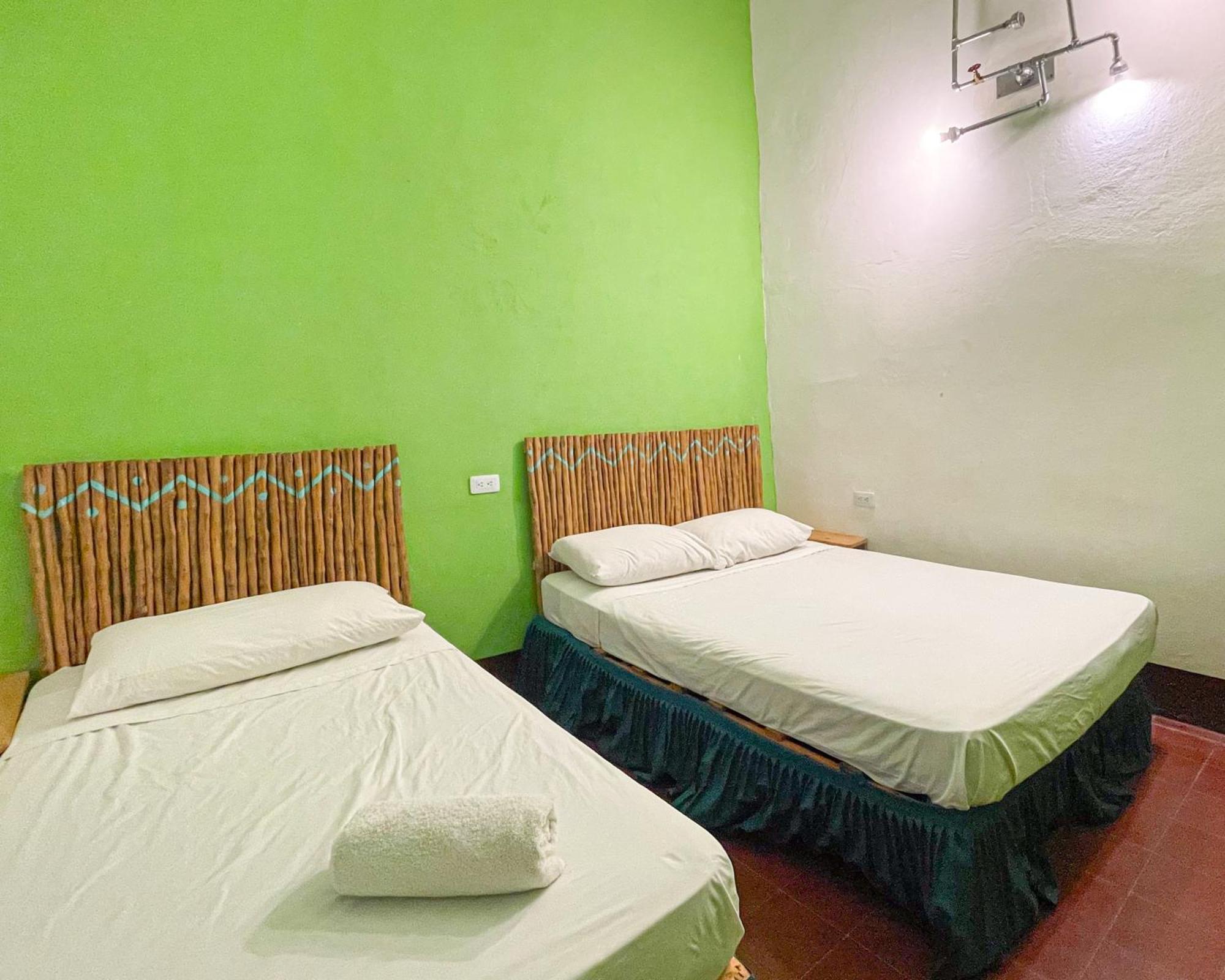 Hostal Oasis Granada